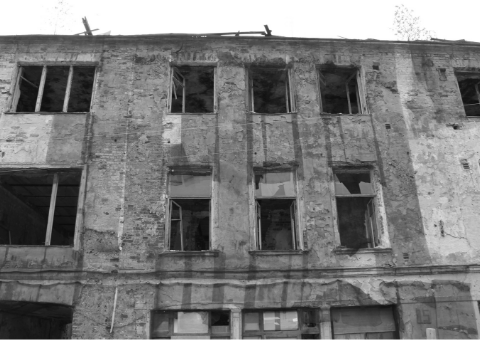 Abandoned building